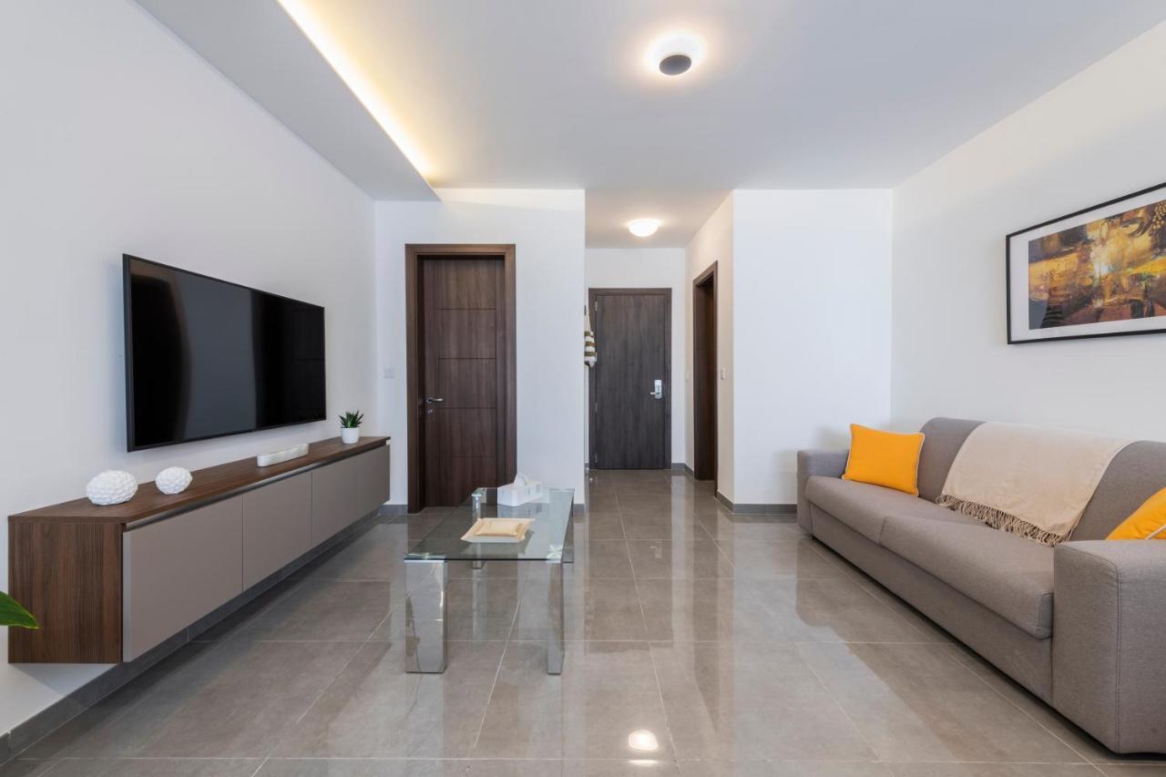 StayMela Apartments - Birkirkara Bagian luar foto